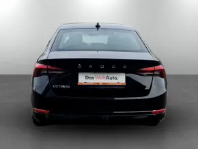 Škoda OCTAVIA AMBITION 2.0 TDI DSG thumbnail