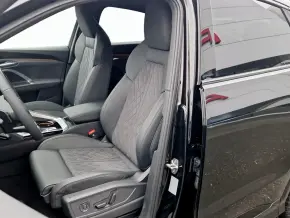 Q5 Sportback 40 TDI quattro thumbnail