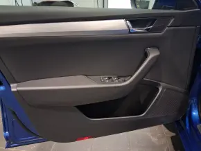 Škoda SUPERB CO. AMB. Small Fleet 2.0 TDI DSG thumbnail