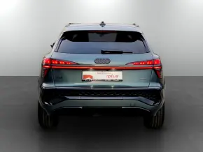 Q3 40 TFSI quattro thumbnail