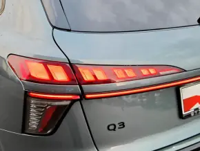 Q3 40 TFSI quattro thumbnail