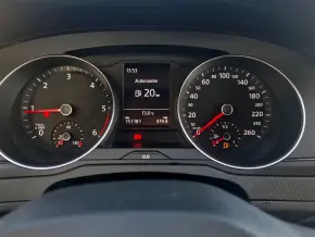 VW Noul Passat Trendline 2.0 TDI thumbnail