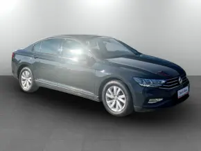 VW Noul Passat Trendline 2.0 TDI thumbnail