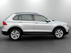 VW Tiguan Life 2,0 TDI SCR DSG 4Mot thumbnail