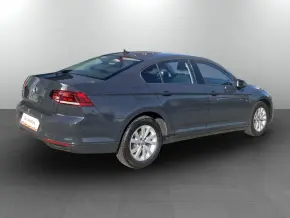 VW Noul Passat Trendline 2.0 TDI thumbnail