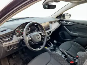 Škoda KAMIQ AMBITION 1.0 TSI thumbnail