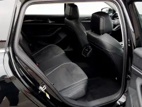 VW Noul Passat Business 1.5 TSI PHEV thumbnail