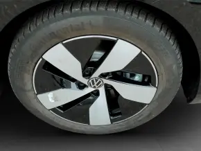 VW Noul Passat Business 1.5 TSI PHEV thumbnail