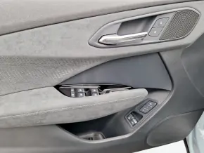 Audi Q3 e-hybrid 200kW thumbnail