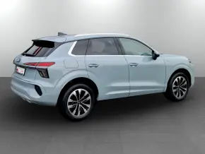 Audi Q3 e-hybrid 200kW thumbnail