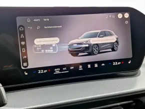 Audi Q3 e-hybrid 200kW thumbnail