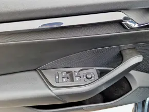 Škoda Octavia Ambition 2.0 TDI DSG thumbnail