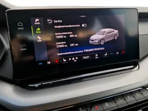 Škoda OCTAVIA AMBITION 2.0 TDI DSG thumbnail