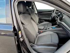 Škoda OCTAVIA AMBITION 2.0 TDI DSG thumbnail