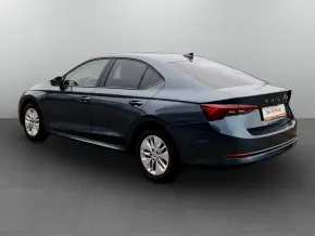 Škoda Octavia Ambition 2.0 TDI DSG thumbnail