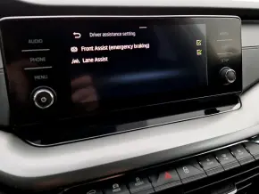 Škoda Octavia Ambition 2.0 TDI DSG thumbnail