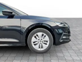 Škoda OCTAVIA AMBITION 2.0 TDI DSG thumbnail