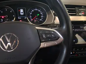 VW Noul Passat Highline2.0 TDI SCR DSG 4Mot thumbnail