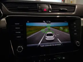 SUPERB COMBI AMBITION 2.0 TDI DSG thumbnail