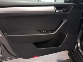 SUPERB COMBI AMBITION 2.0 TDI DSG thumbnail