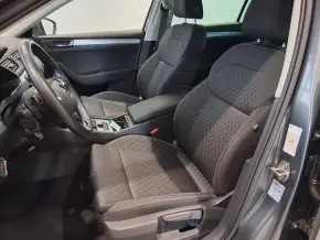 SUPERB COMBI AMBITION 2.0 TDI DSG thumbnail