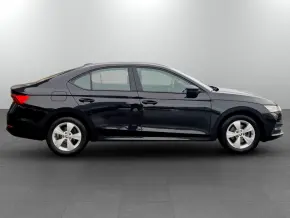 Škoda OCTAVIA AMBITION 1.5 TSI DSG mHEV thumbnail
