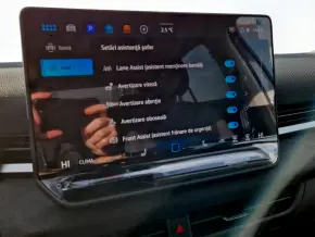 VW Noul T-Roc Life 1.5 eTSI DSG thumbnail