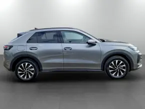 VW Noul T-Roc Life 1.5 eTSI DSG thumbnail
