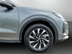 VW Noul T-Roc Life 1.5 eTSI DSG thumbnail