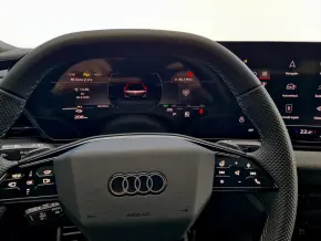 A6 Sportback quattro e-tron thumbnail