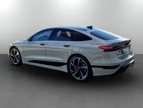 A6 Sportback quattro e-tron thumbnail
