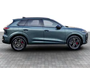 Q3 45 TFSI quattro thumbnail
