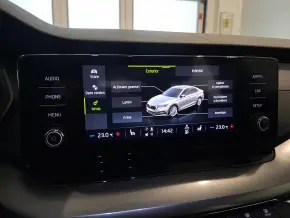 Škoda OCTAVIA AMBITION 2.0 TDI DSG thumbnail