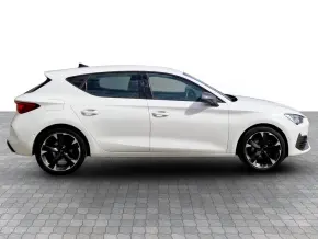 CUPRA Leon 1.5 eTSI DSG7 thumbnail