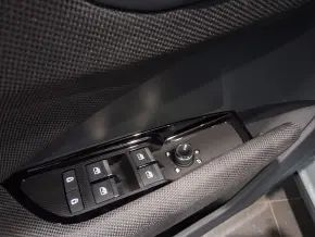 Audi Q3 35 TFSI thumbnail