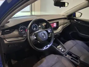 Škoda OCTAVIA AMBITION 2.0 TDI DSG thumbnail