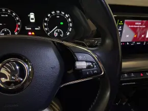 Škoda OCTAVIA AMBITION 2.0 TDI DSG thumbnail