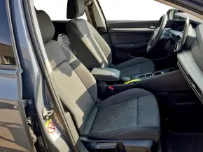 VW Noul Golf Advanc.1.5 eTSI DSG ACT m.hyb thumbnail