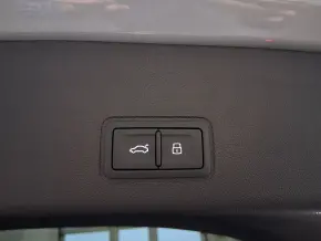 Audi Q3 35 TFSI thumbnail