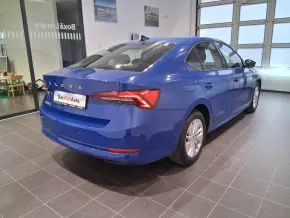 Škoda OCTAVIA AMBITION 2.0 TDI DSG thumbnail