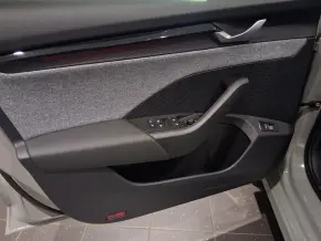 Škoda Octavia Selection 1.5 TSI DSG mHEV thumbnail