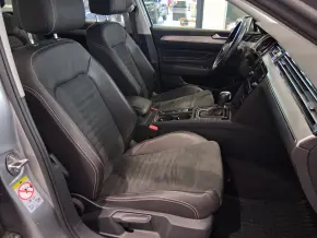 VW Passat Var. Highline 2.0 TDI DSG thumbnail