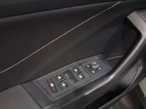 VW T-Roc Style 1.5 TSI DSG thumbnail