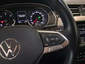 VW Passat Var. Highline 2.0 TDI DSG thumbnail
