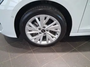 Audi A3 Limuzina Advanced 35 TFSI thumbnail