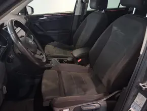 VW Noul Tiguan Life 2,0 TDI DSG thumbnail