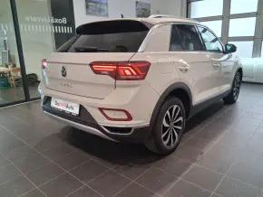VW T-Roc Style 1.5 TSI DSG thumbnail