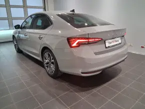 Škoda Octavia Selection 1.5 TSI DSG mHEV thumbnail