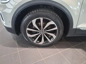 VW T-Roc Style 1.5 TSI DSG thumbnail