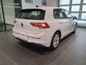 VW Golf Life 1.5 eTSI ACT DSG mild hyb thumbnail